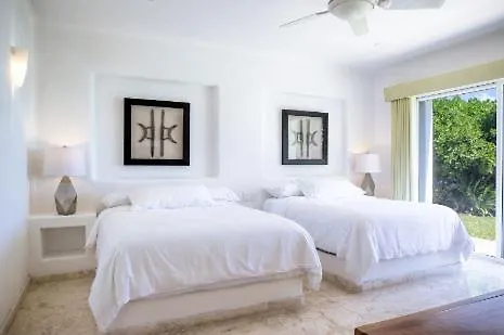 Ferienhaus Xaman Ha House- Steps From The Beach! *
